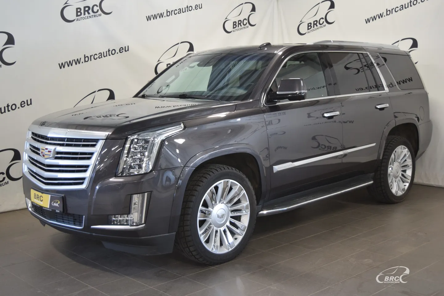 Cadillac Escalade, 2016. gads