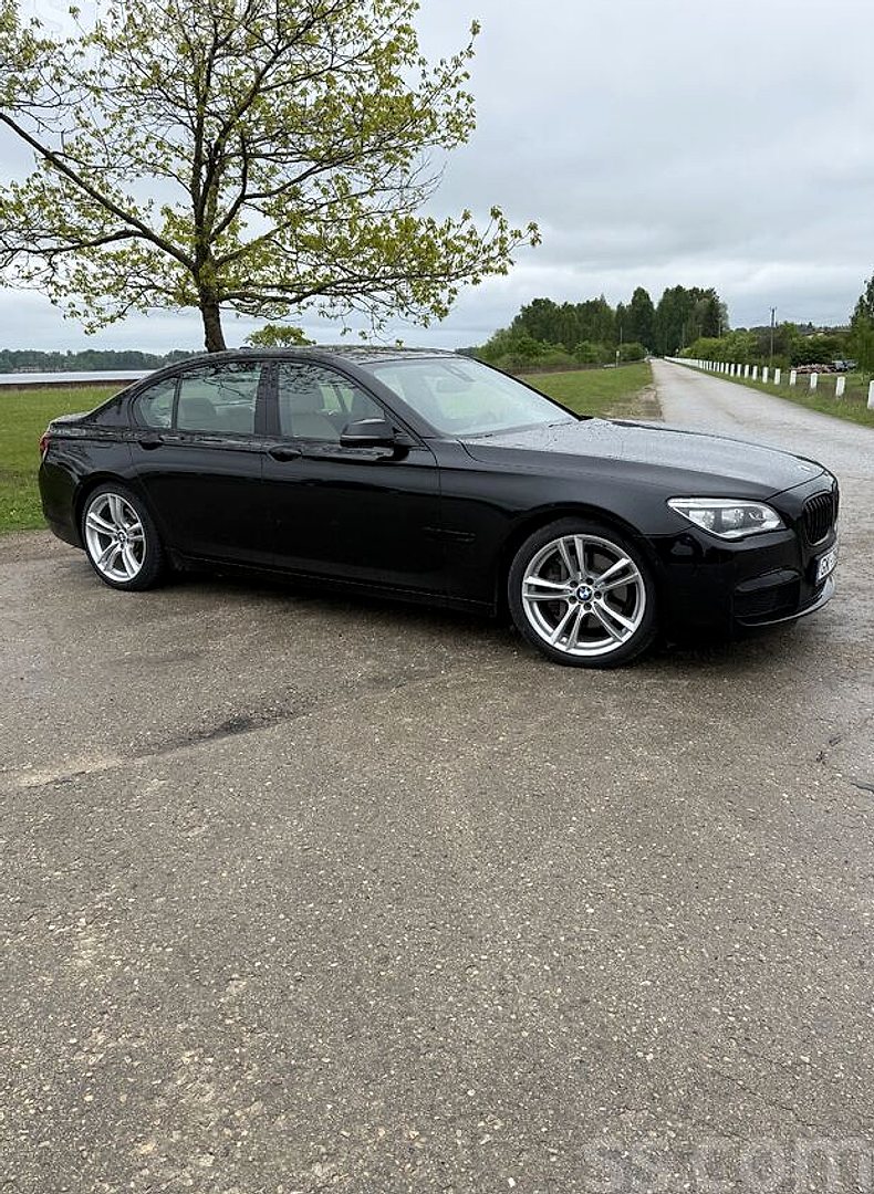 BMW 730 — foto 5