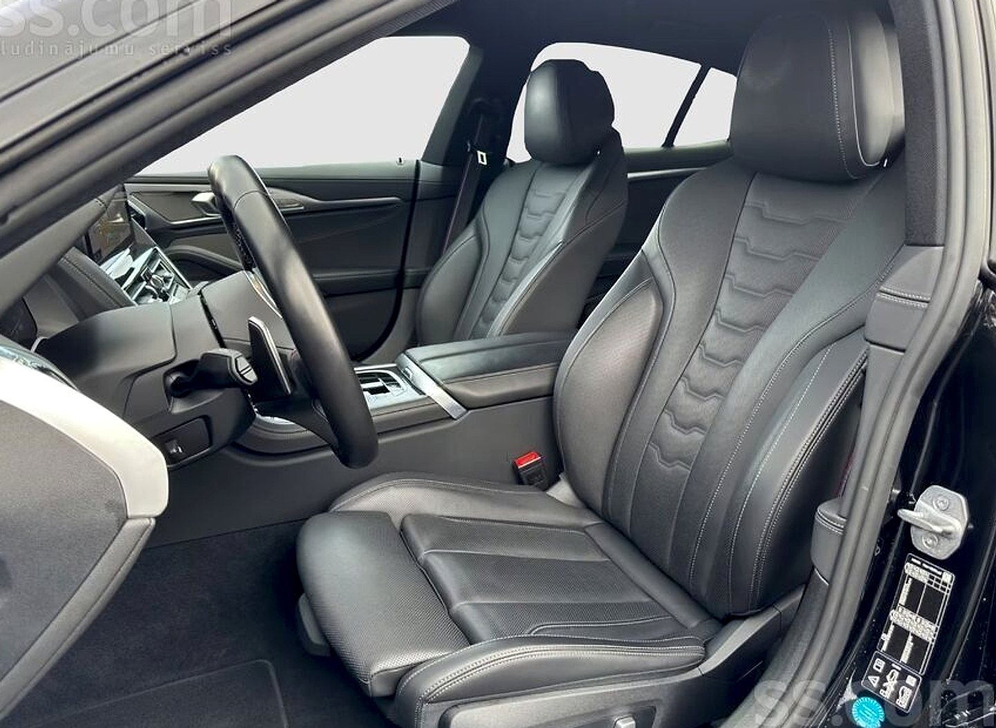 BMW 850 — foto 5