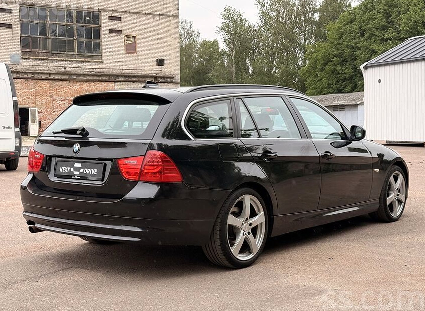 BMW 318 — foto 4