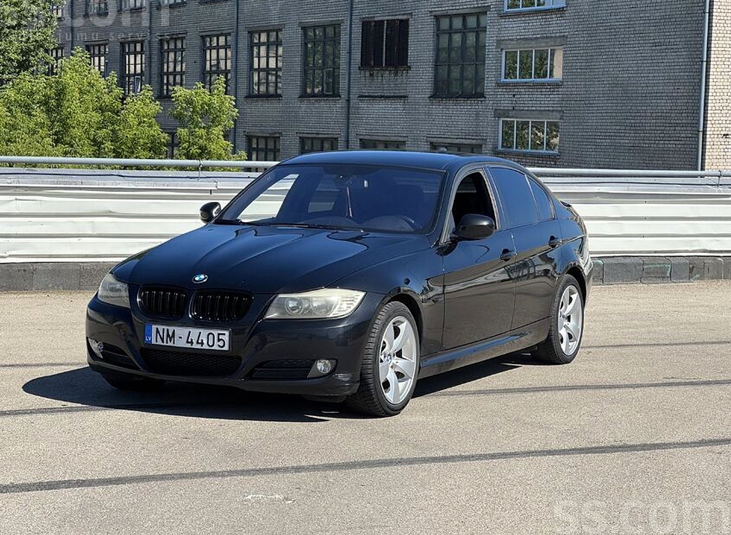 BMW 318 — foto 5