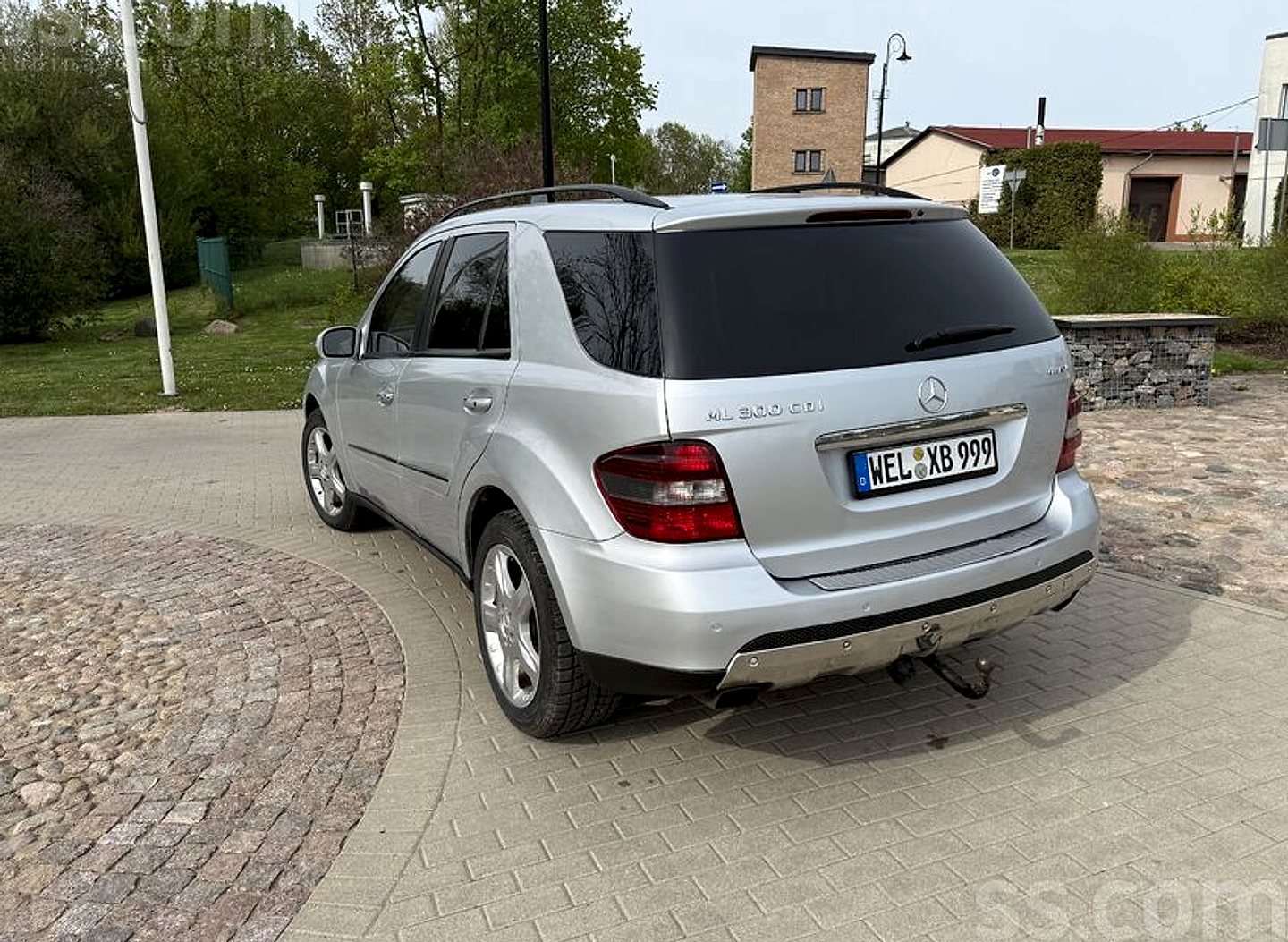Mercedes-Benz ML320 — foto 6