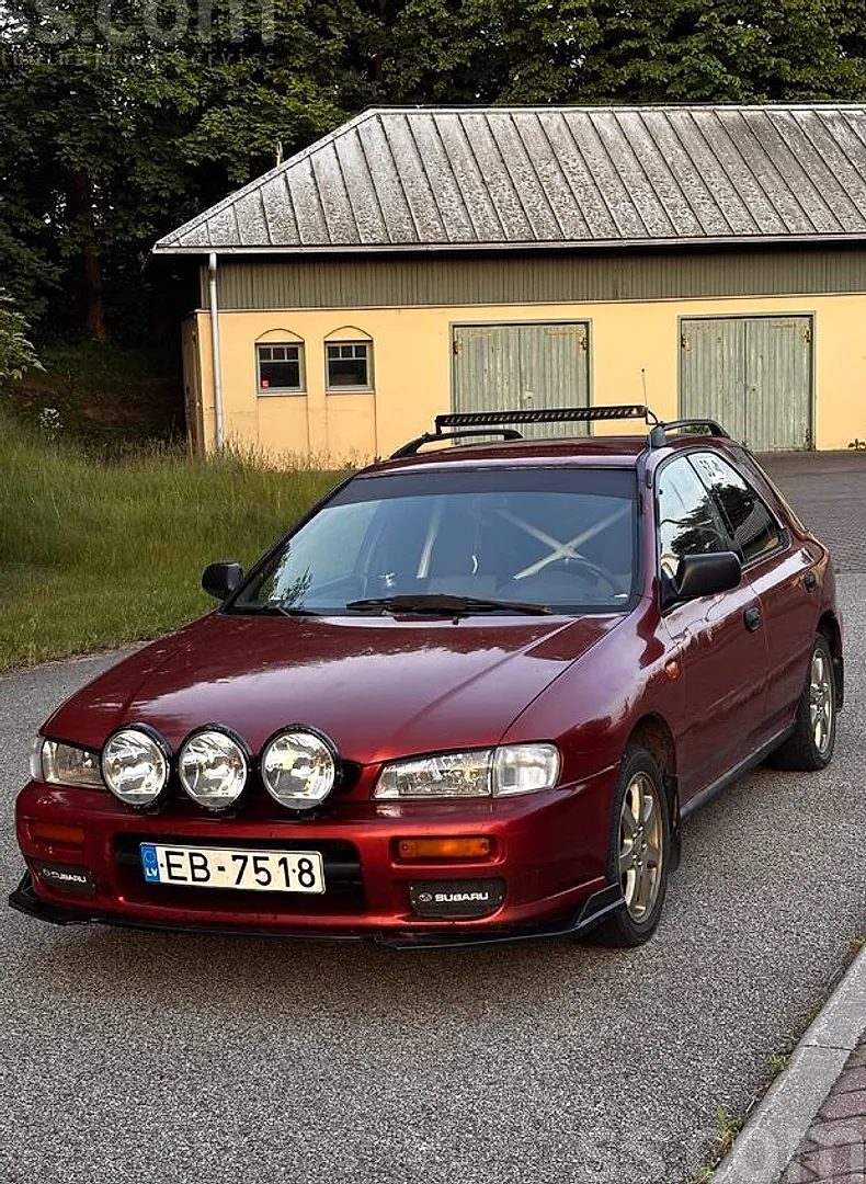 Subaru Impreza, 2000. gads