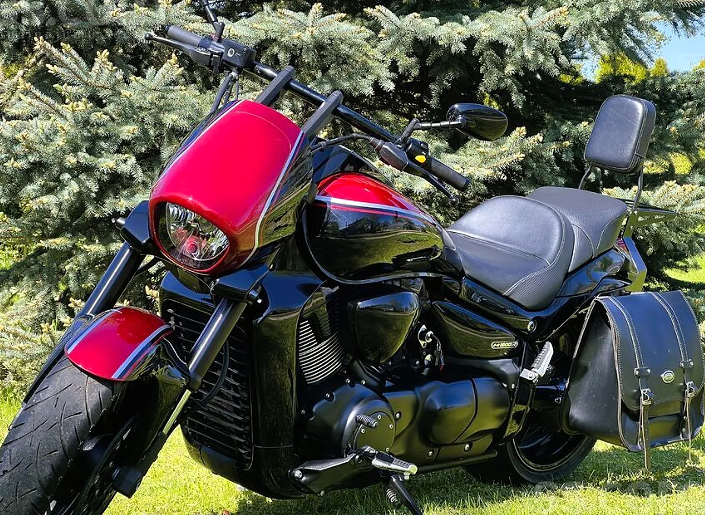 Suzuki Vzr1800