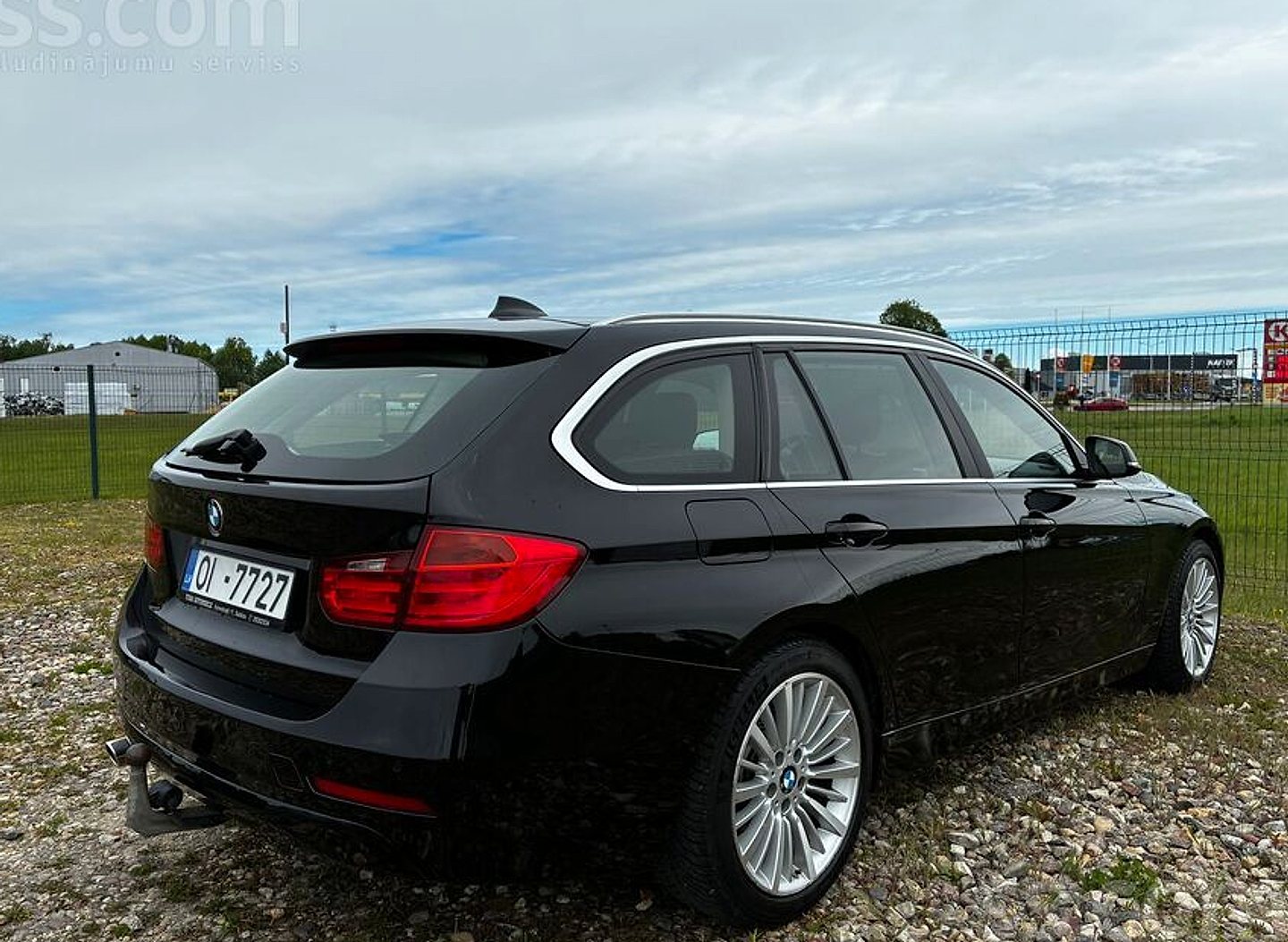 BMW 320 — foto 2