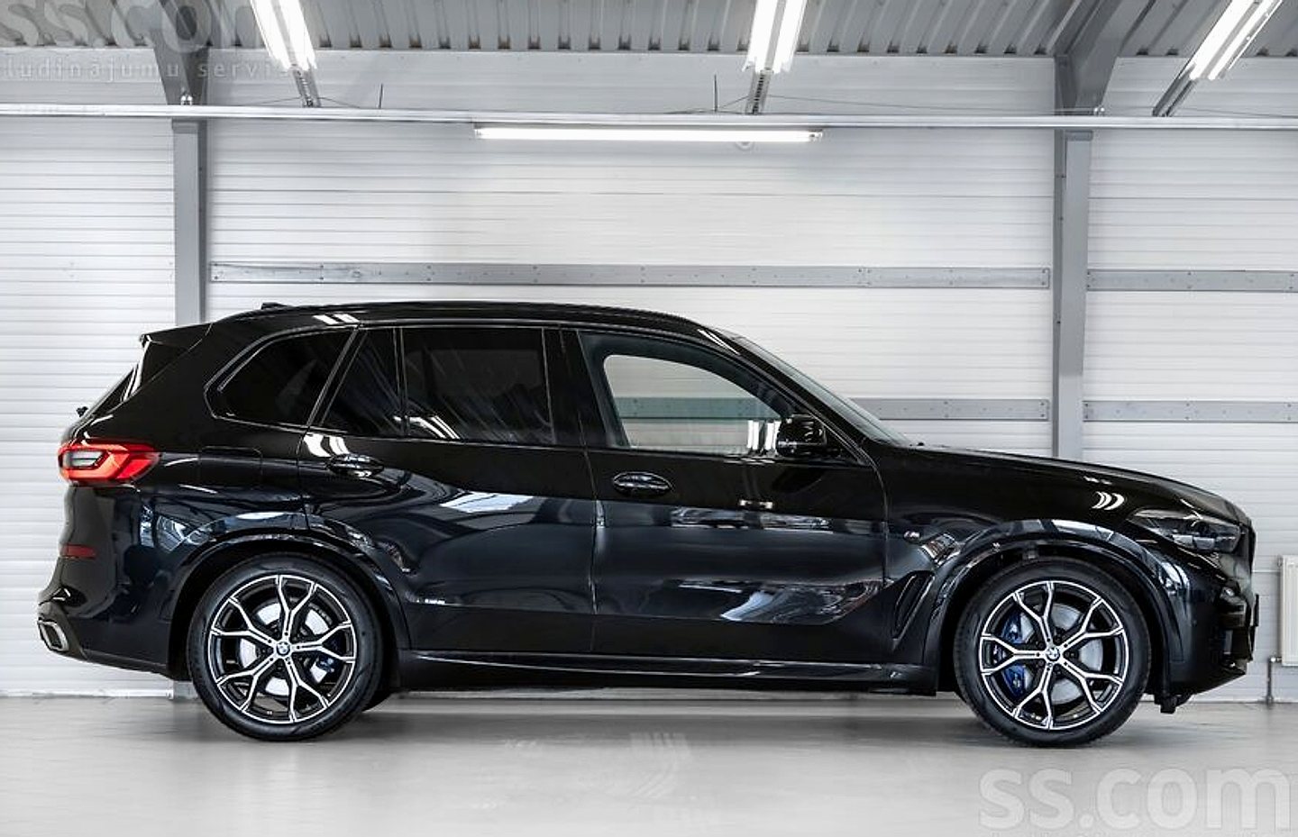 BMW X5 — foto 4