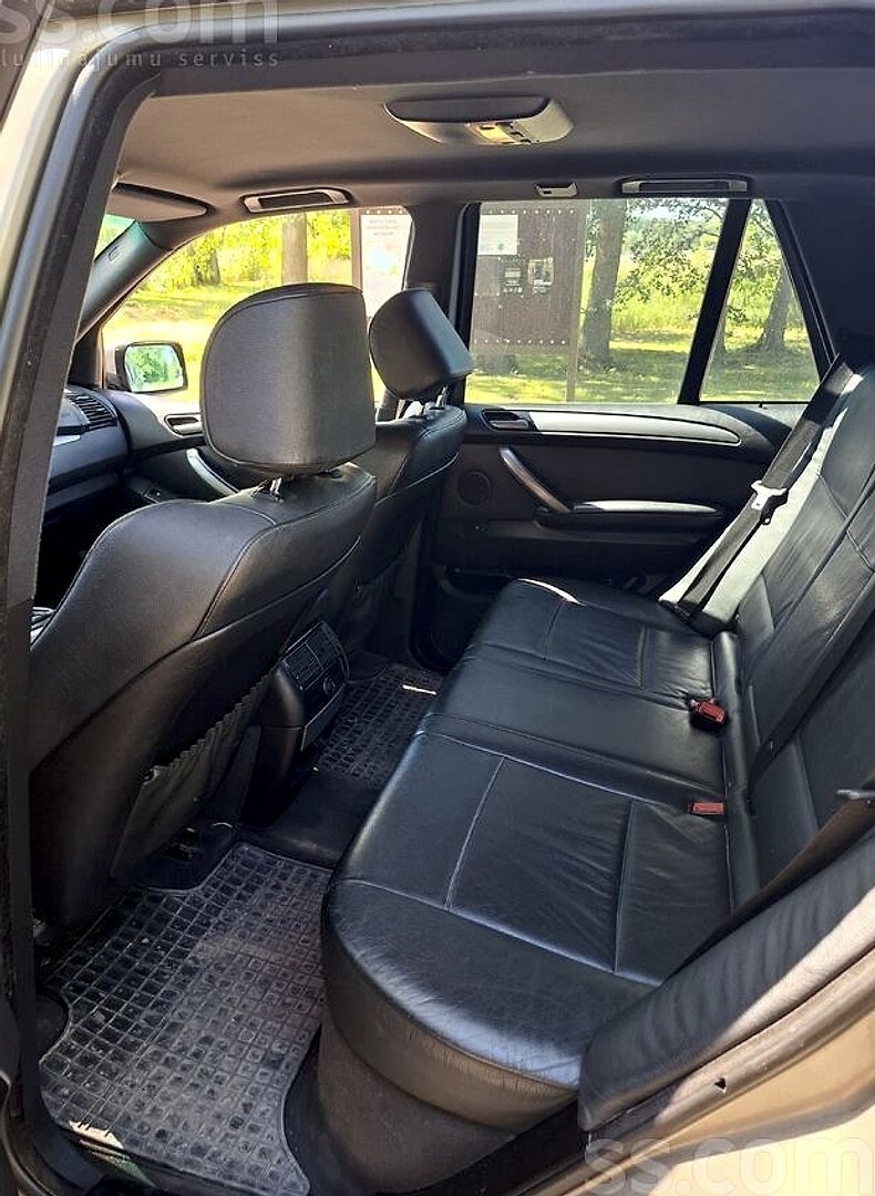 BMW X5 — foto 5