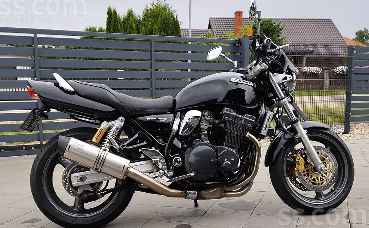 Suzuki Gsx750 inazuma