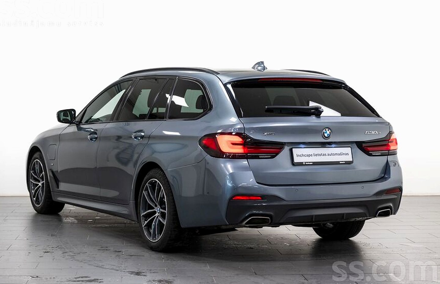 BMW 530 — foto 3