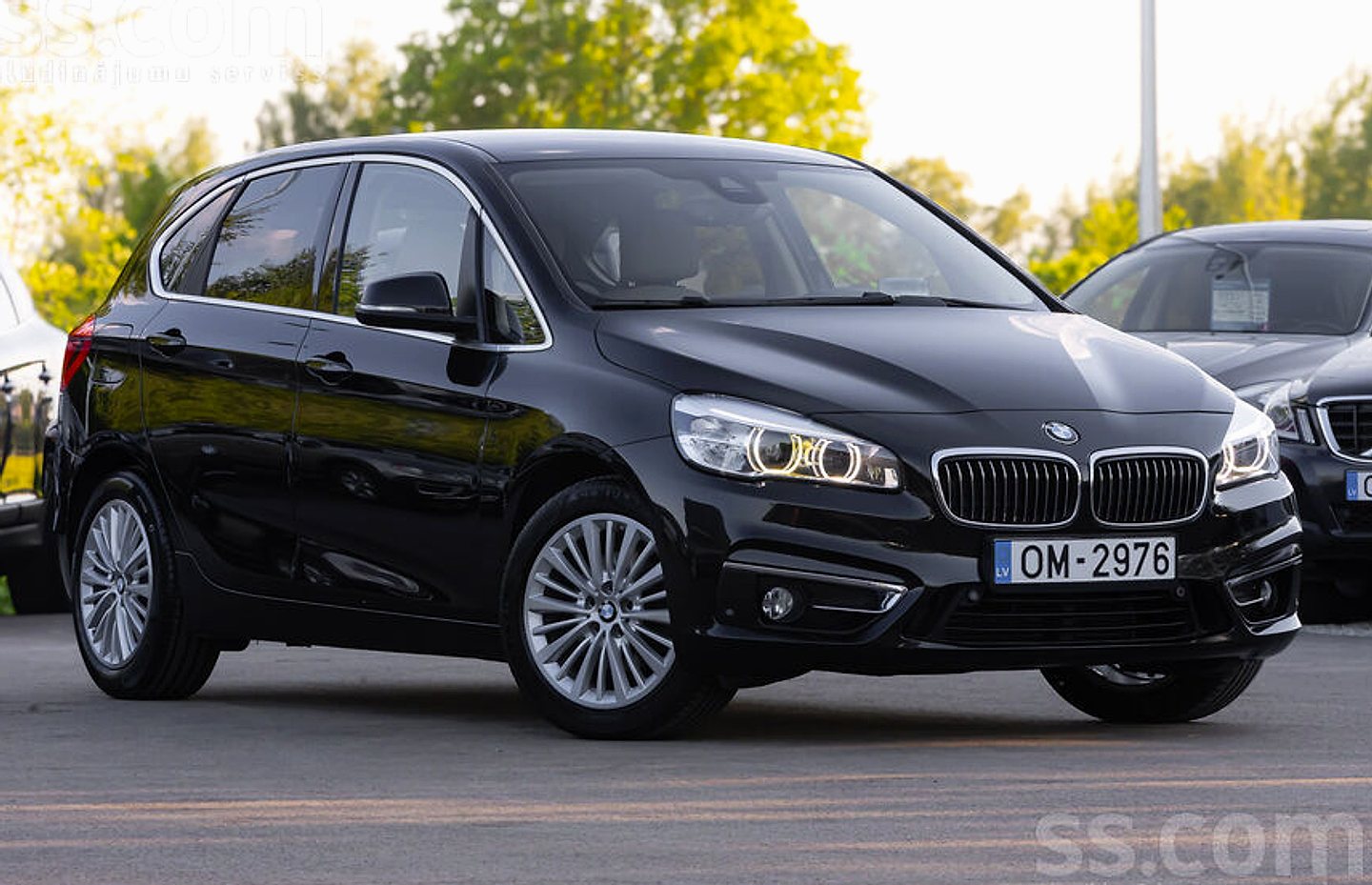 BMW 218 — foto 4