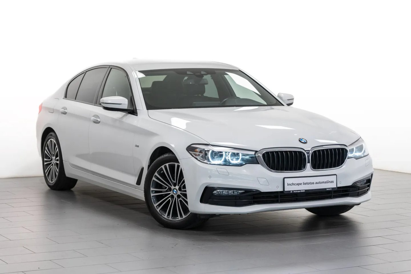 BMW 520 — foto 5