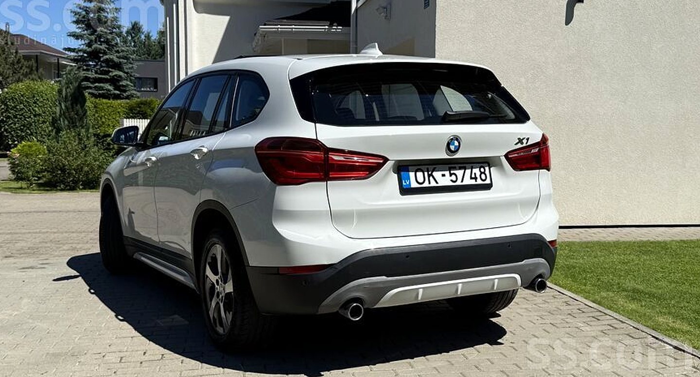BMW X1 — foto 4