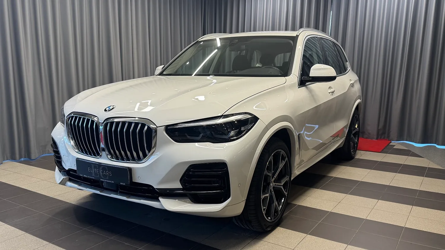 BMW X5, 2023. gads