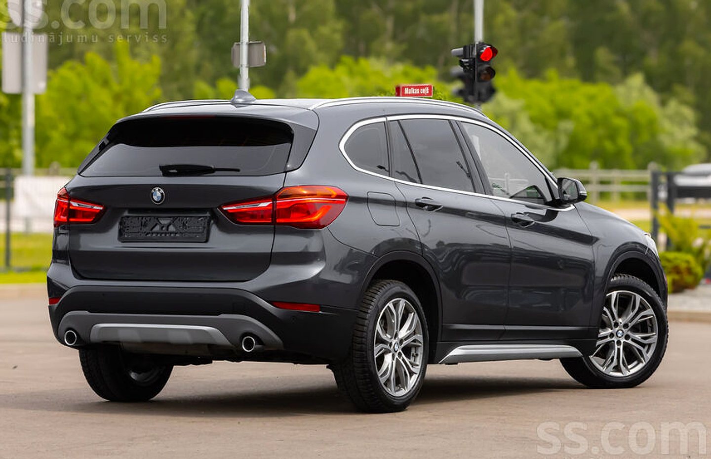BMW X1 — foto 4