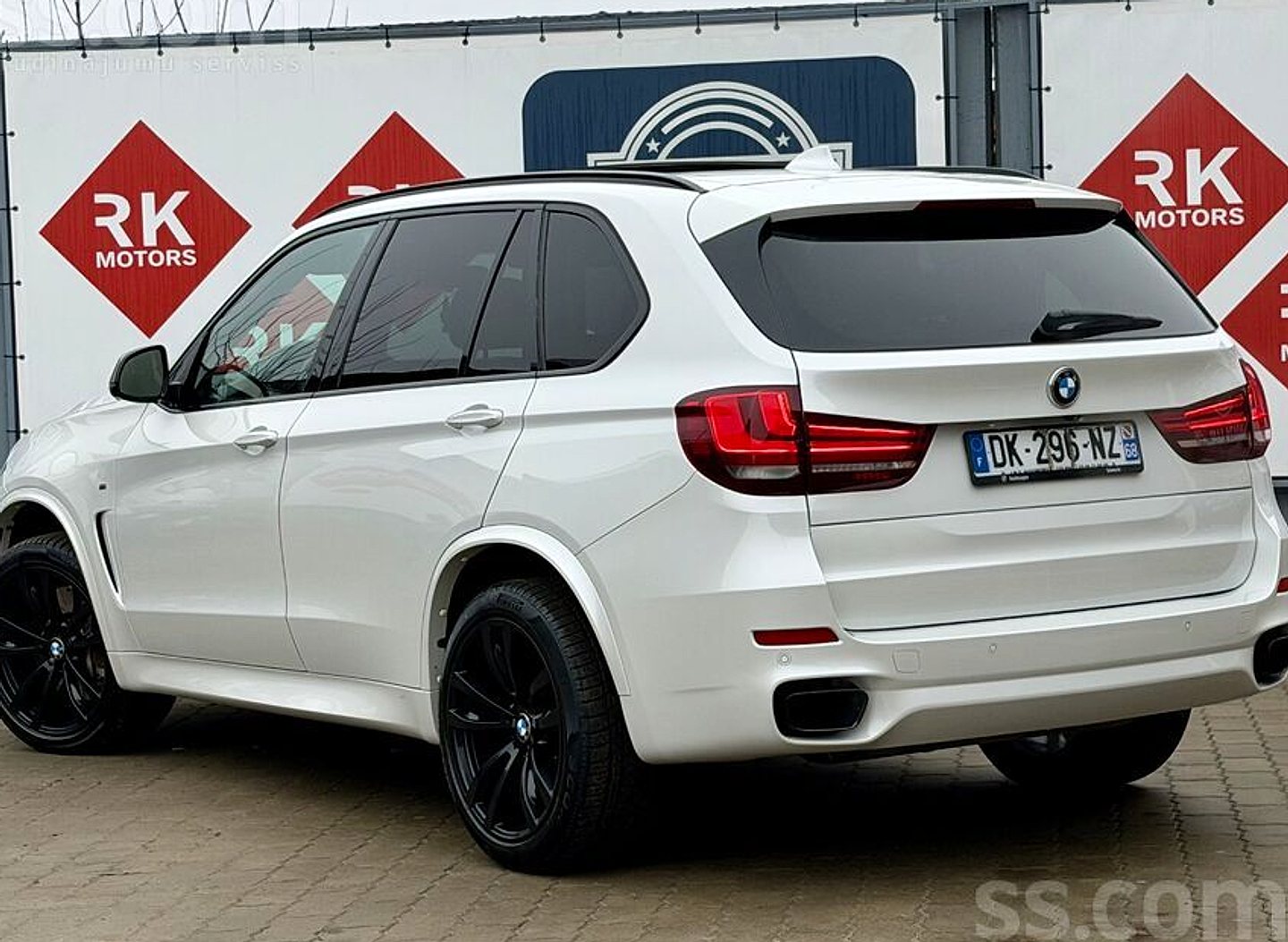 BMW X5 — foto 3