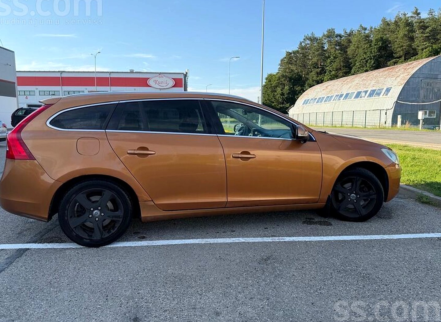 Volvo V60 — foto 4