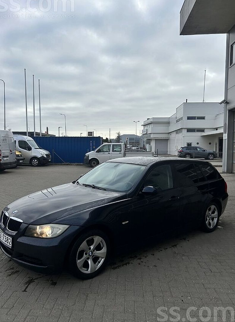 BMW 318 — foto 2
