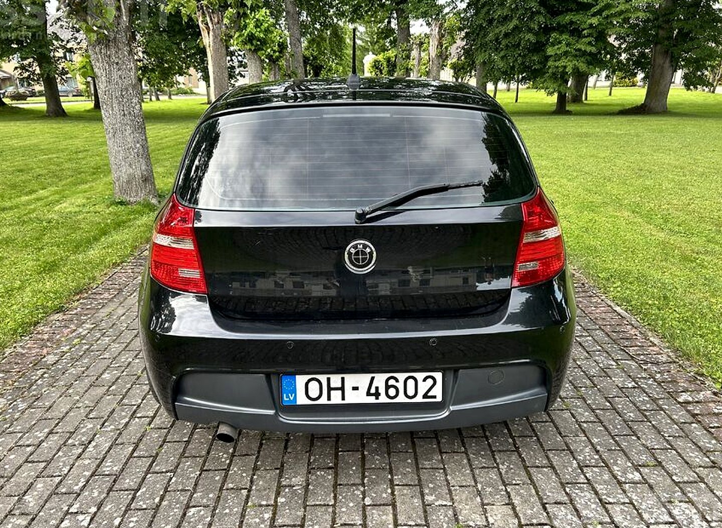 BMW 118 — foto 6