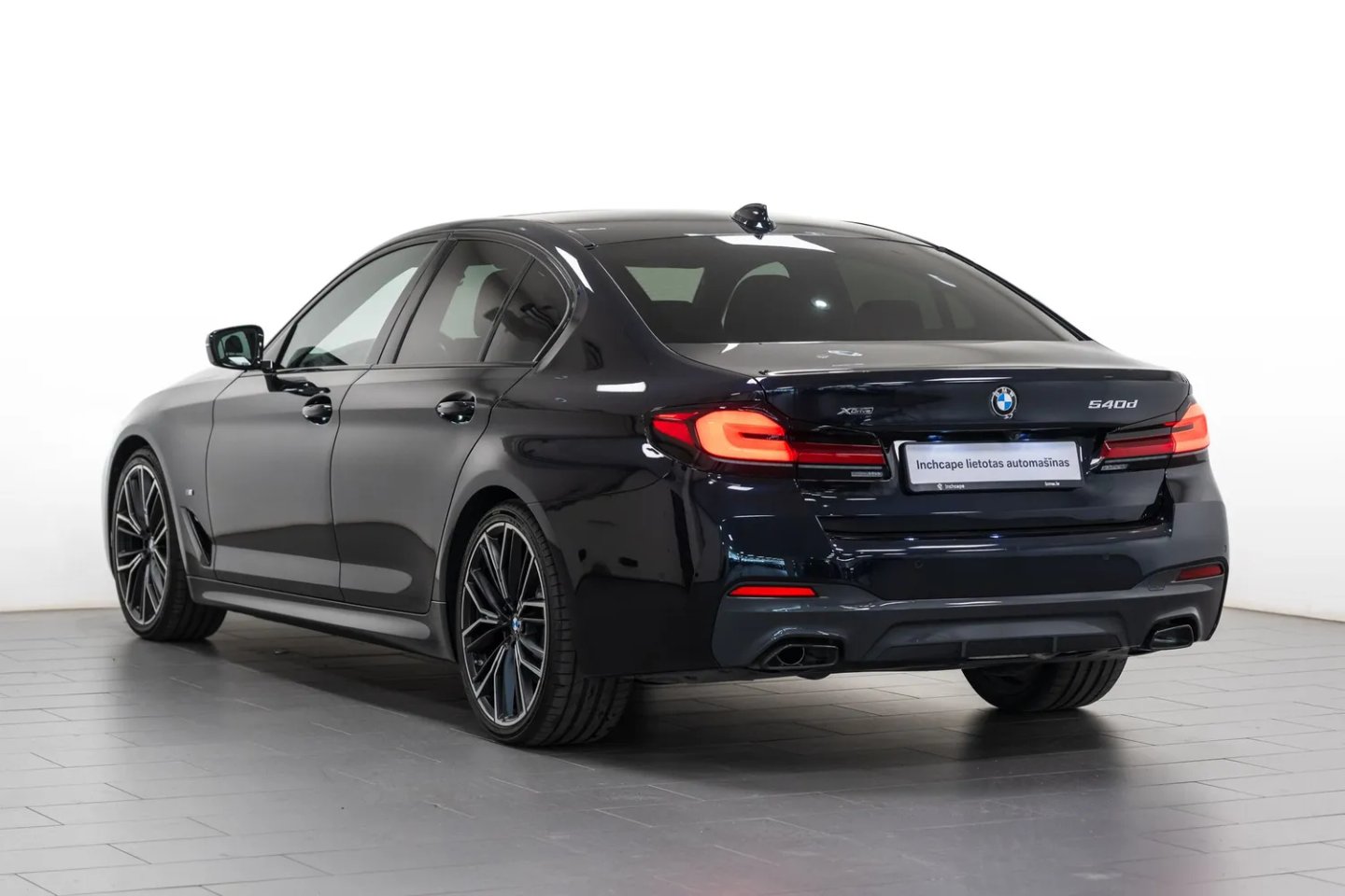 BMW 540 — foto 3