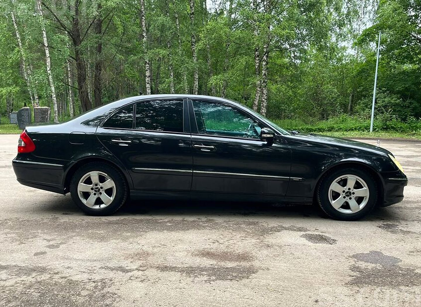 Mercedes-Benz E220 — foto 6