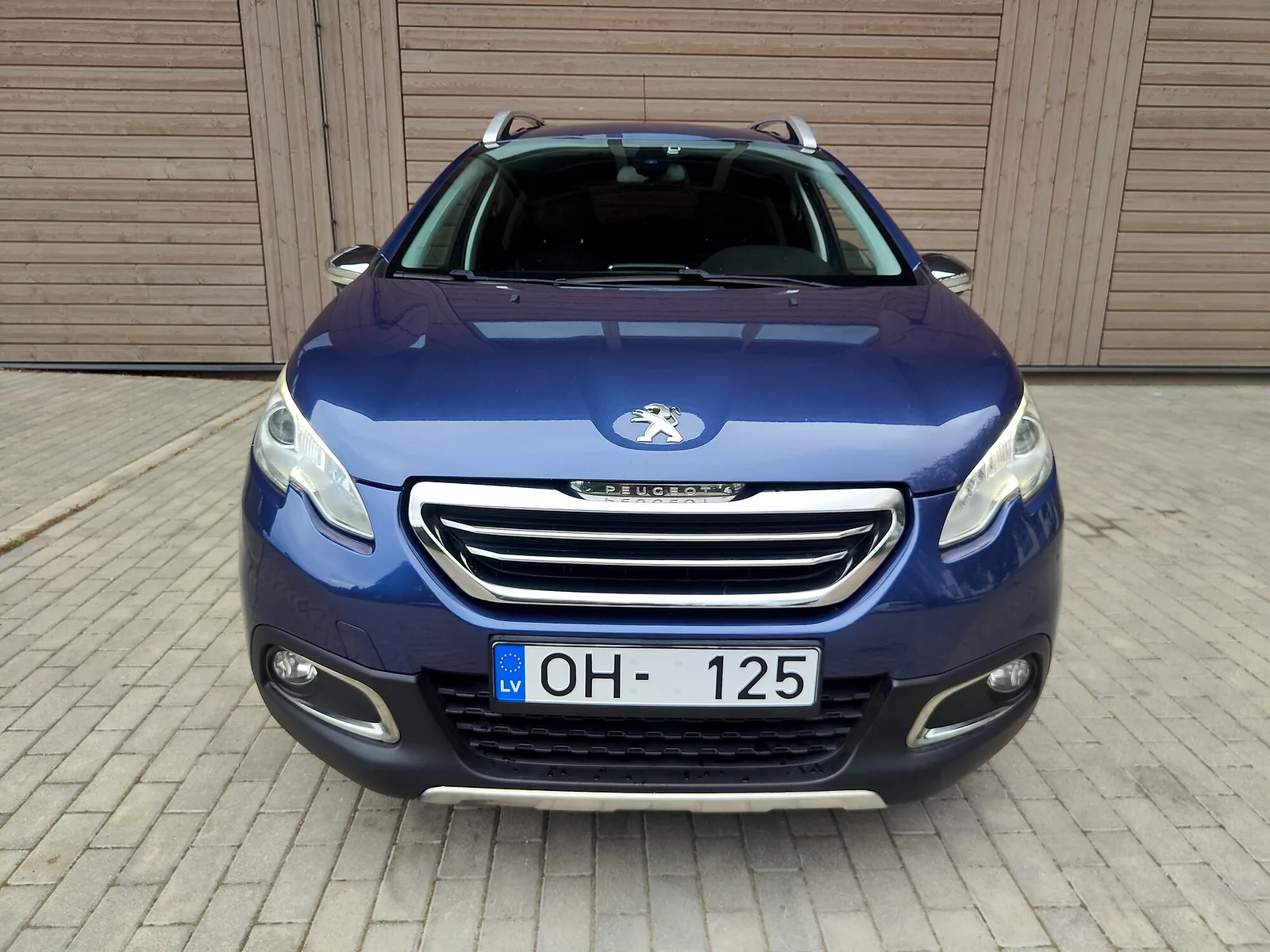 Peugeot 2008, 2015. gads