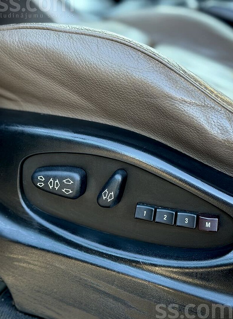 BMW X5 — foto 5