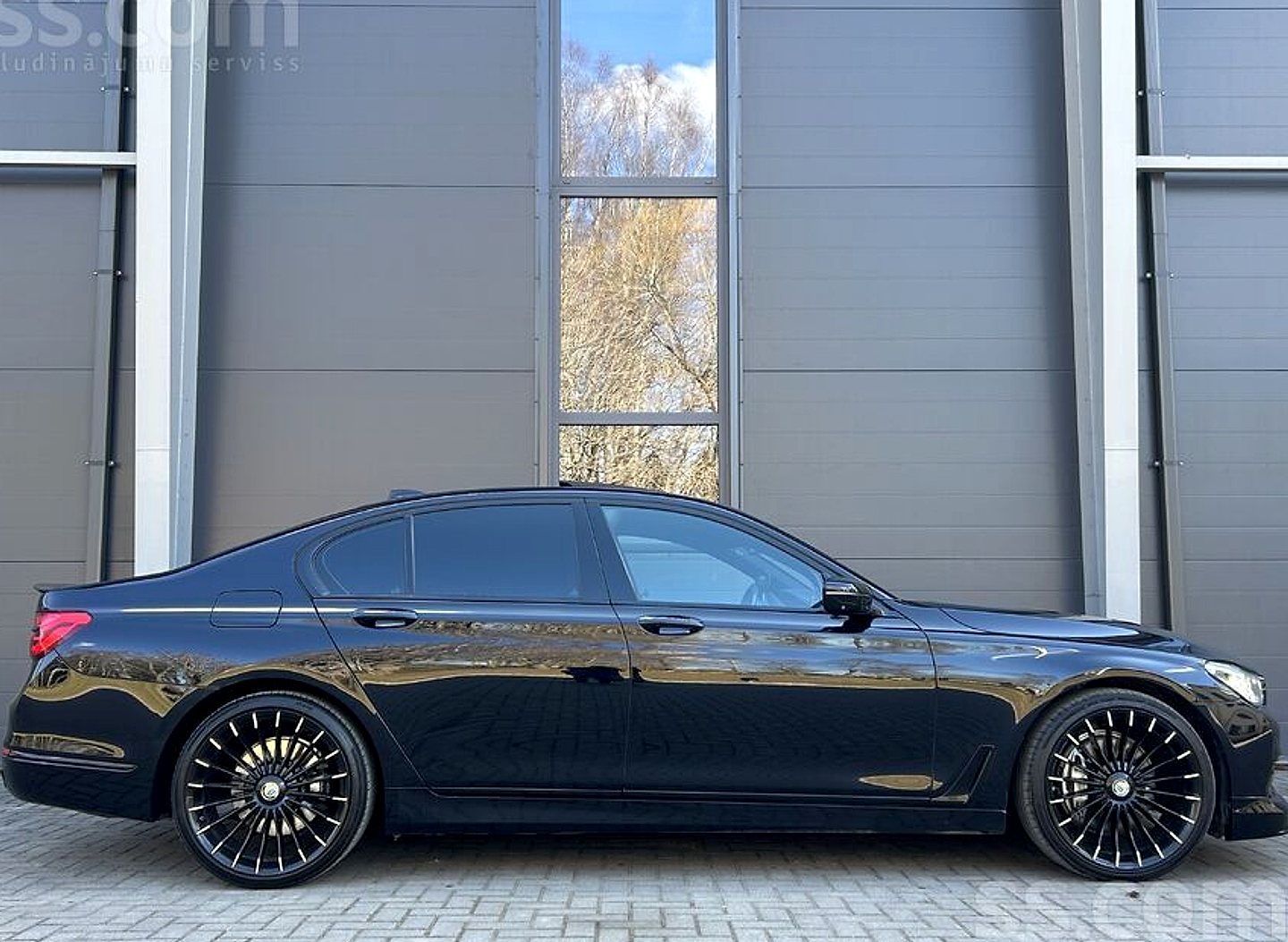 BMW 740 — foto 5