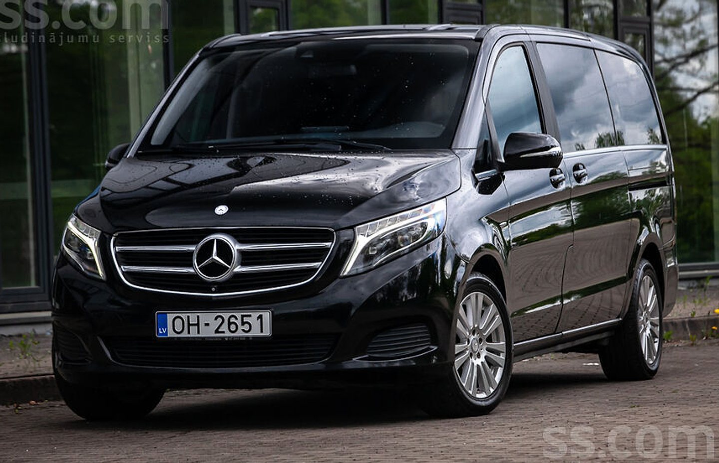 Mercedes-Benz V220 — foto 2