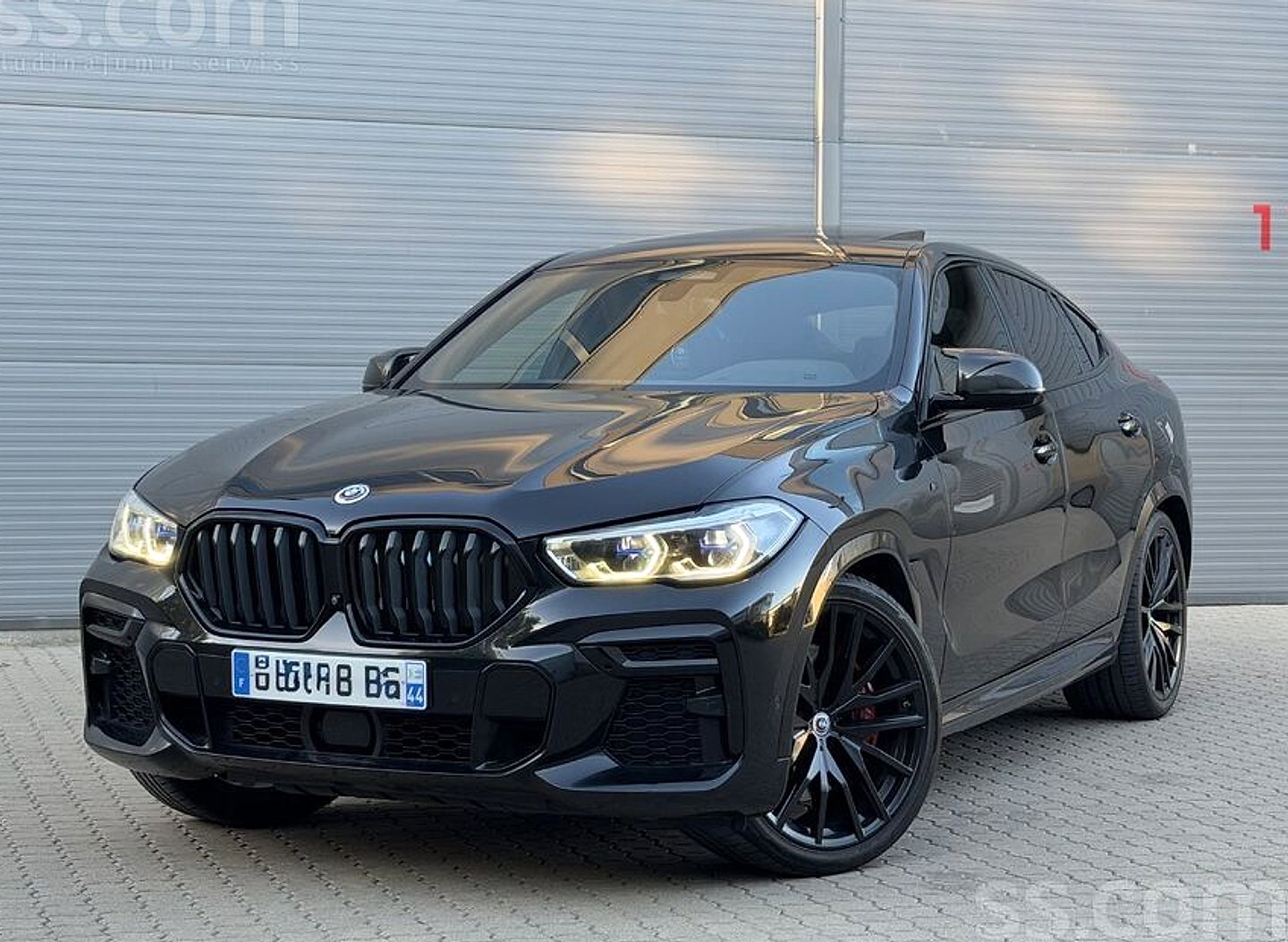 BMW X6 — foto 3