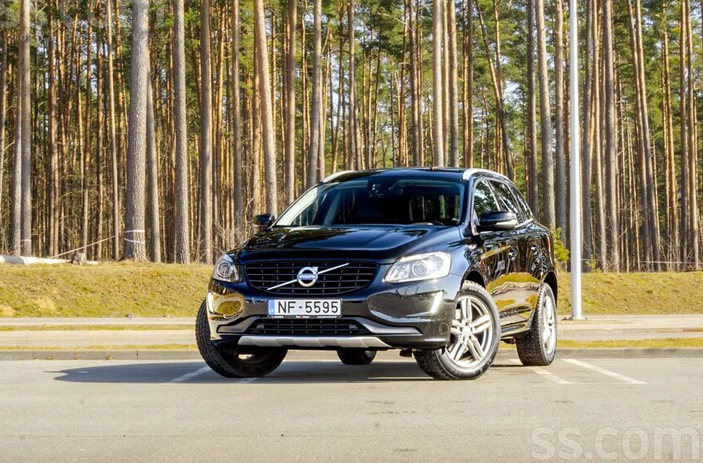 Volvo XC 60, 2015. gads