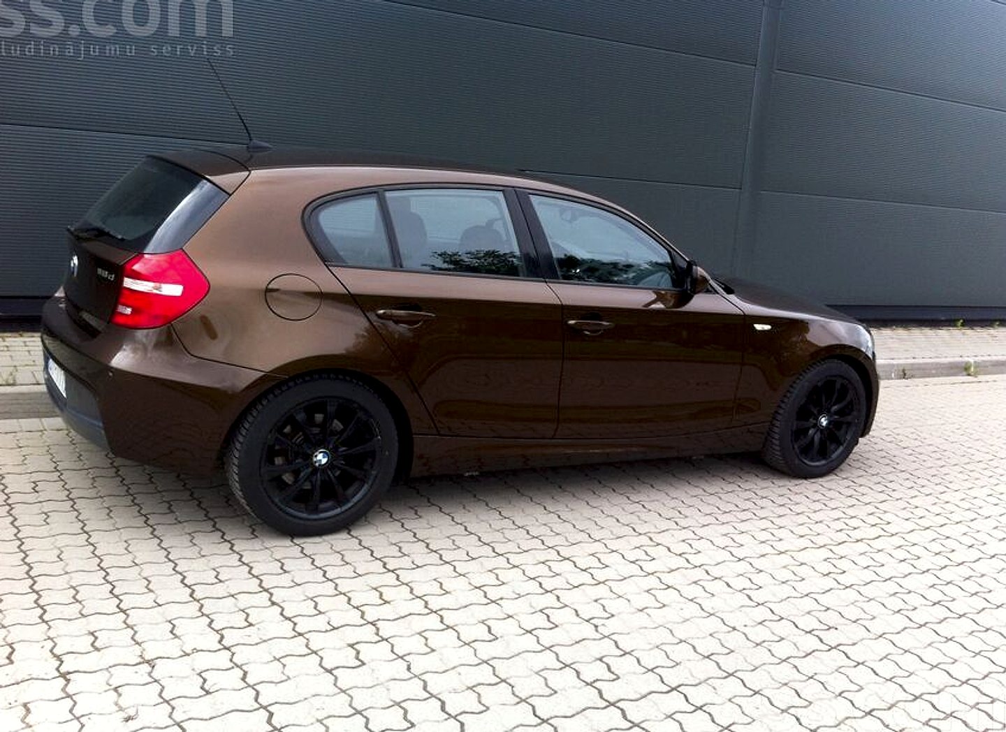 BMW 118 — foto 3