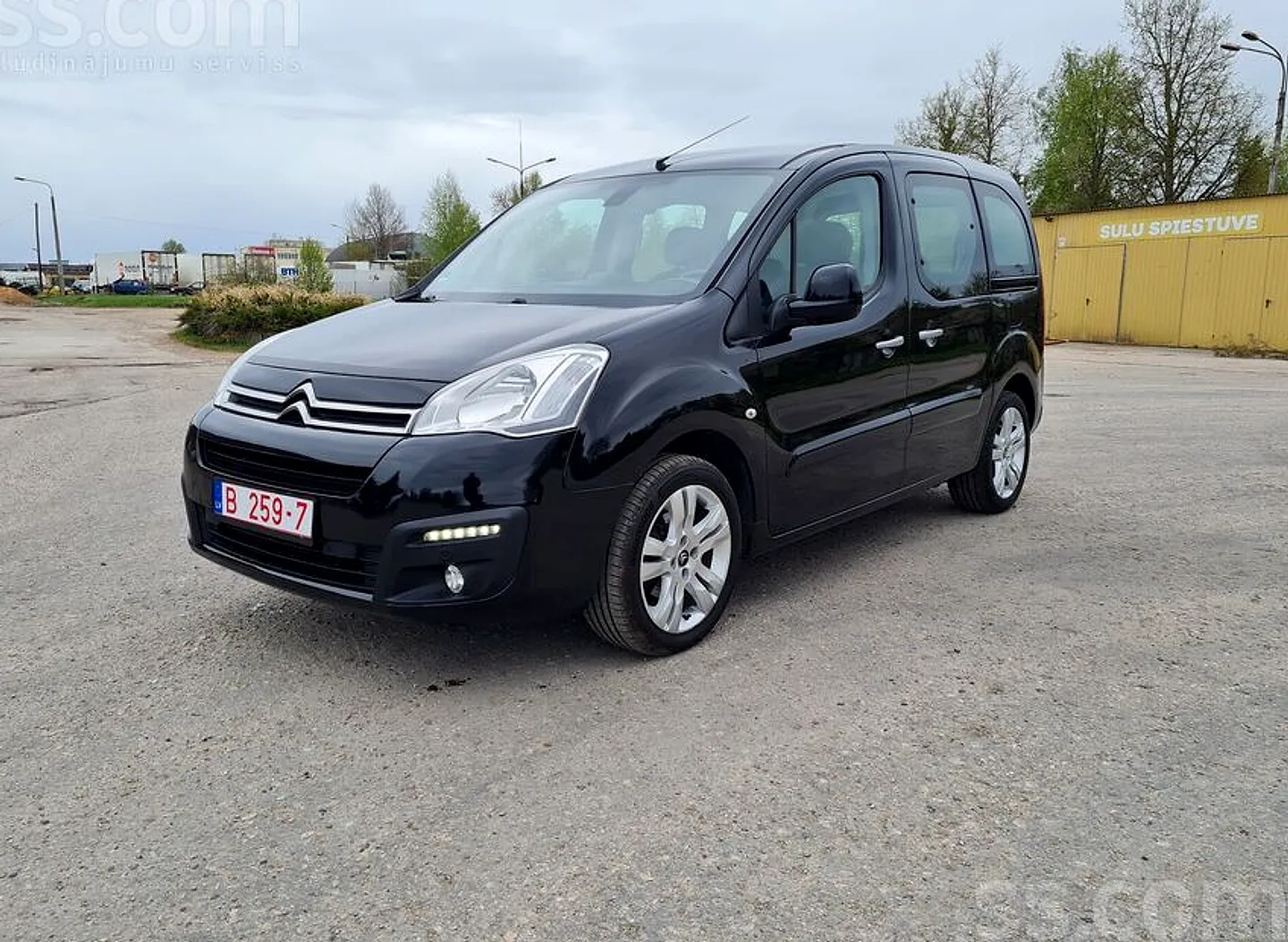 Citroën Berlingo, 2015. gads