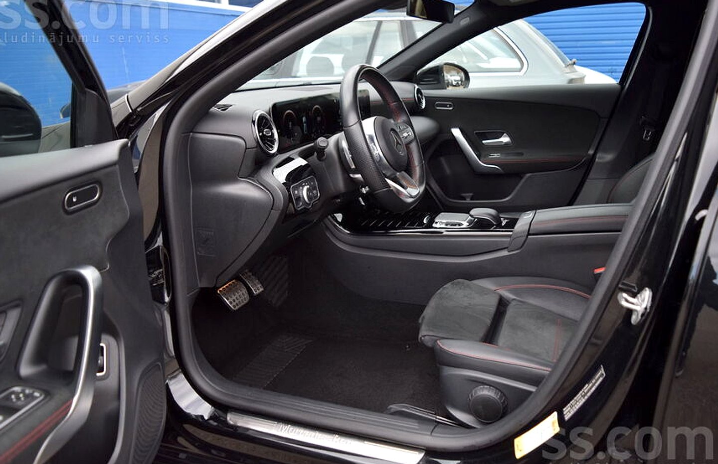 Mercedes-Benz A180 — foto 3