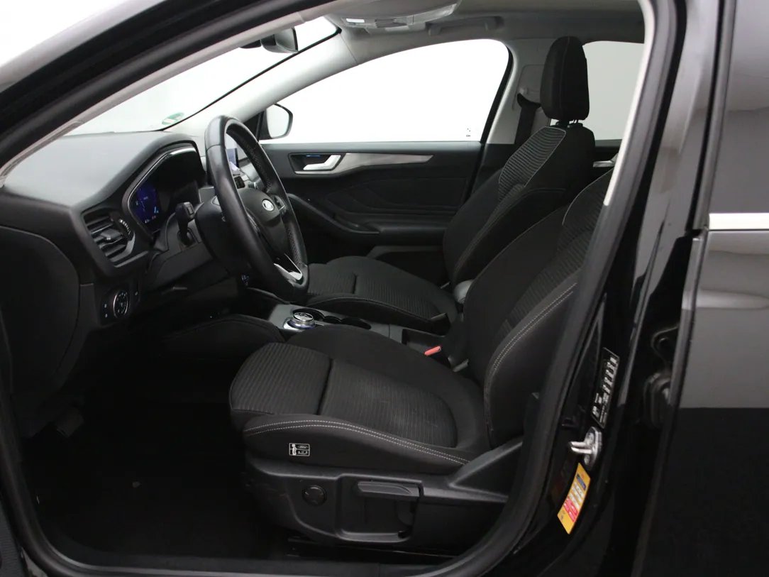 Ford Focus — foto 5
