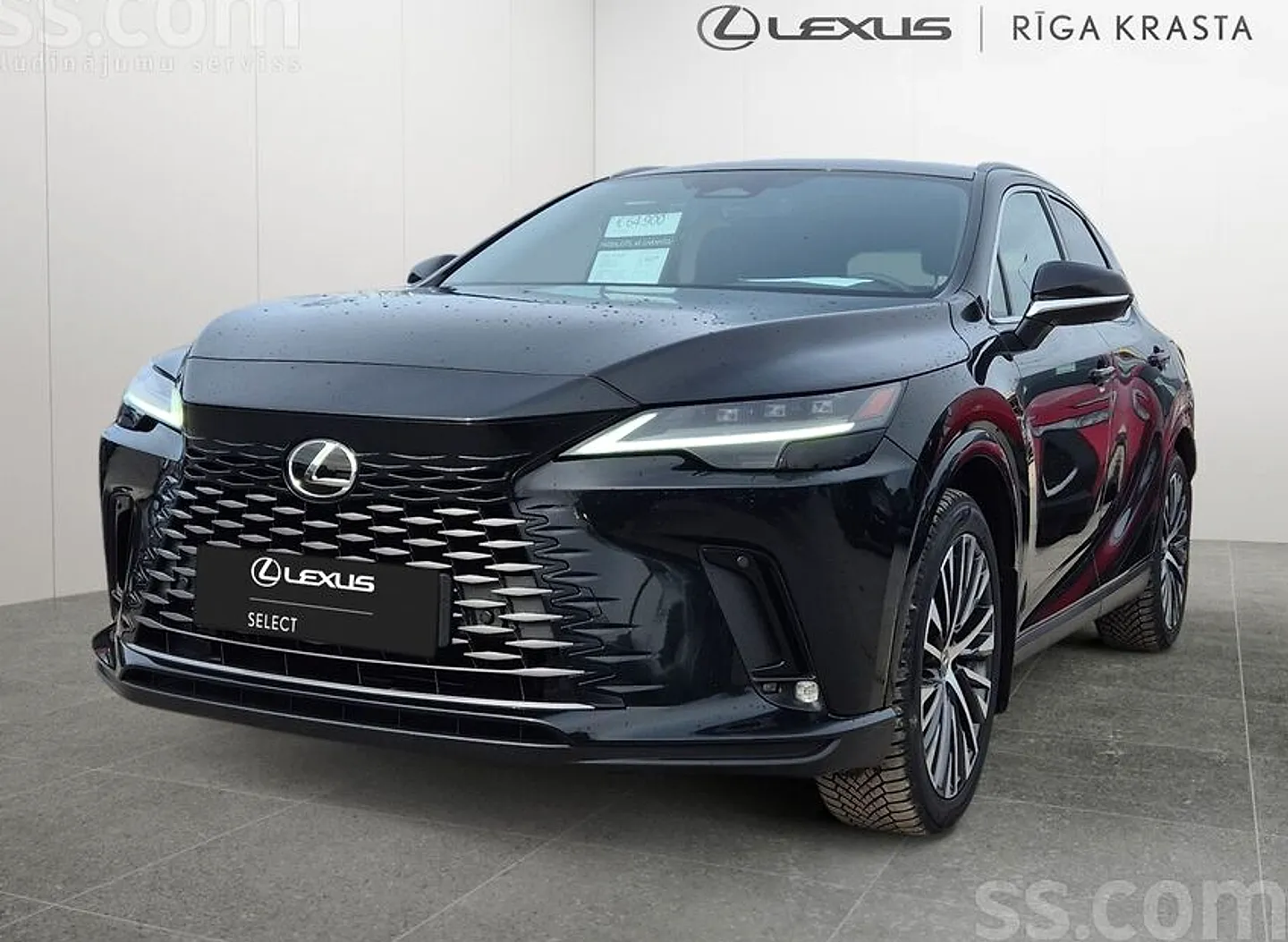 Lexus RX, 2025. gads