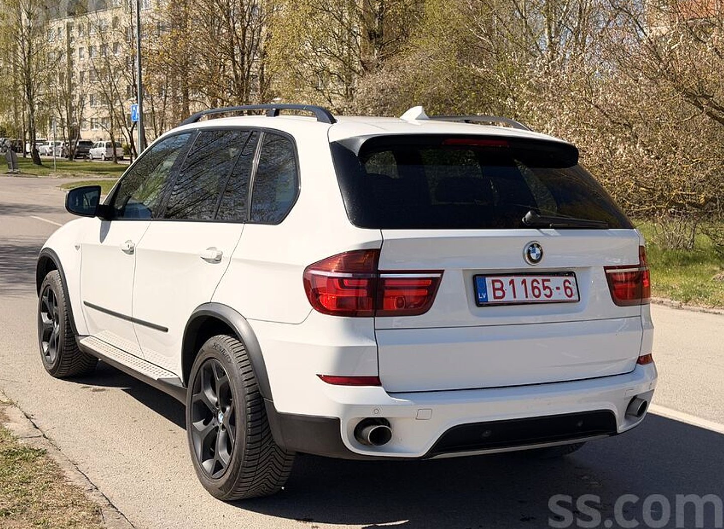 BMW X5 — foto 4