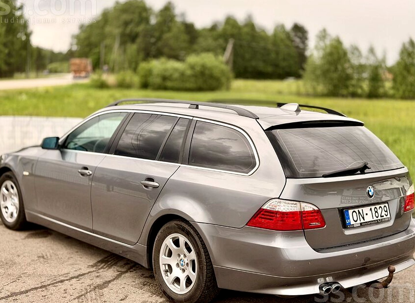 BMW 525 — foto 3