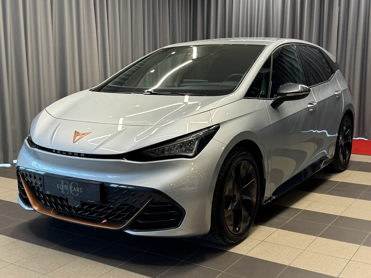 Cupra Born, 2022. gads