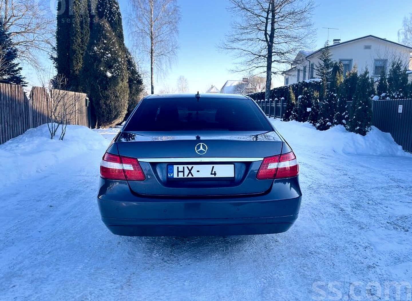 Mercedes-Benz E220 — foto 2