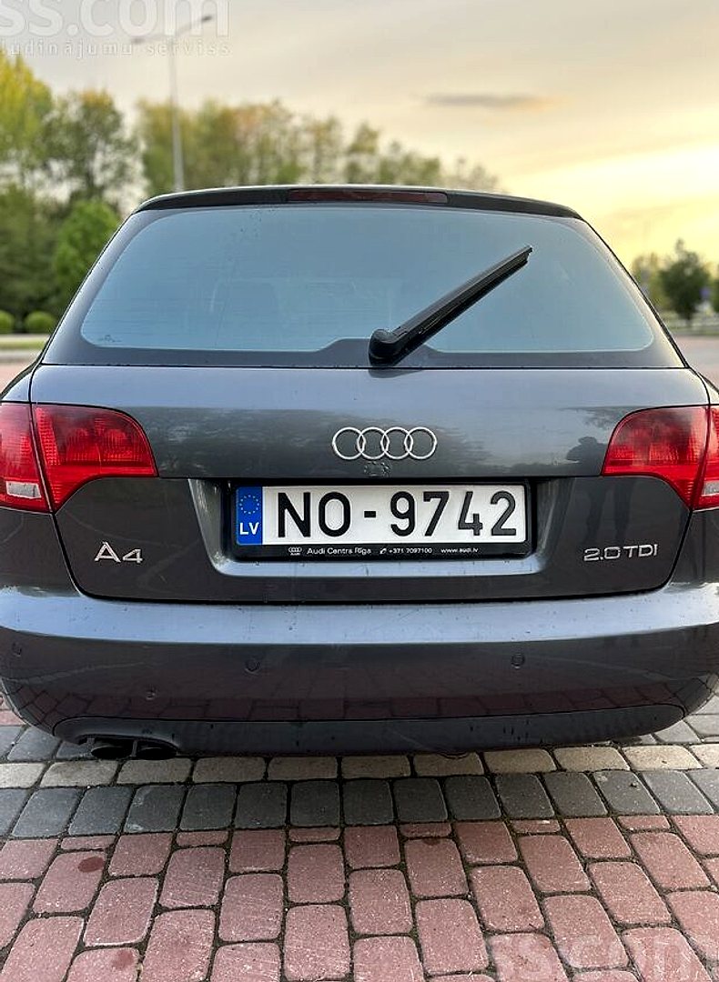 Audi A4 — foto 2