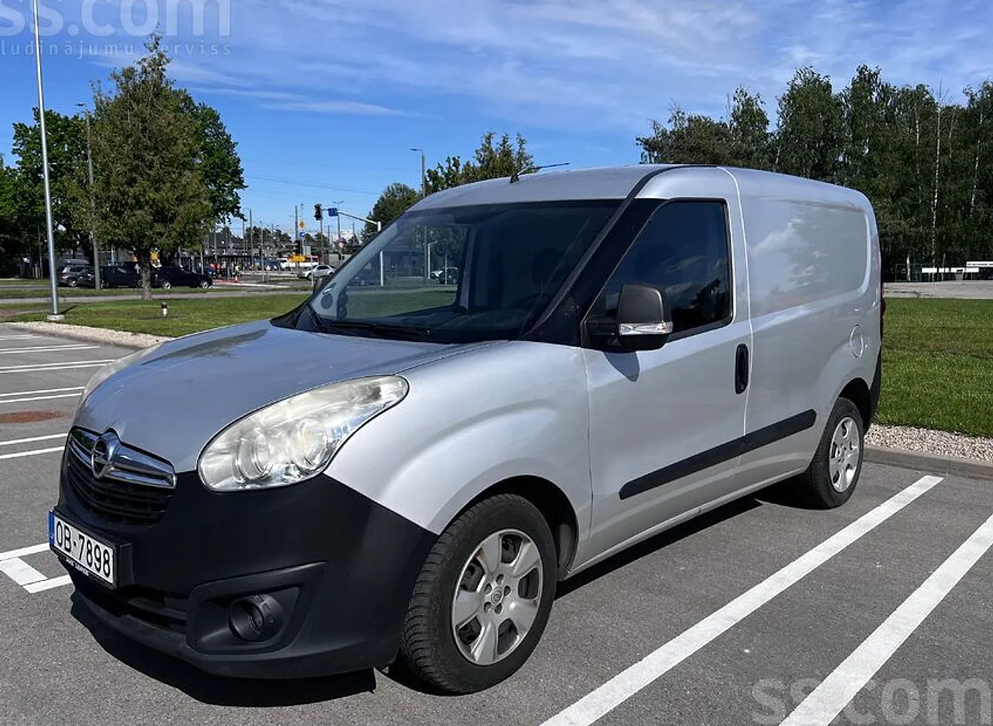 Opel Combo, 2014. gads