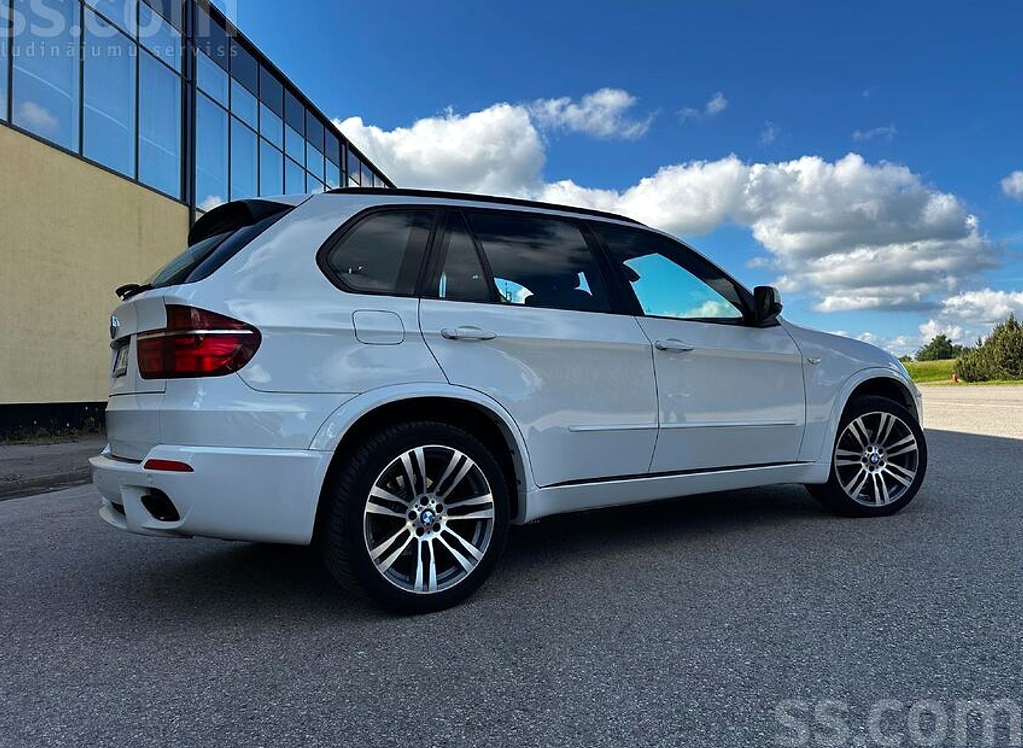 BMW X5 — foto 5