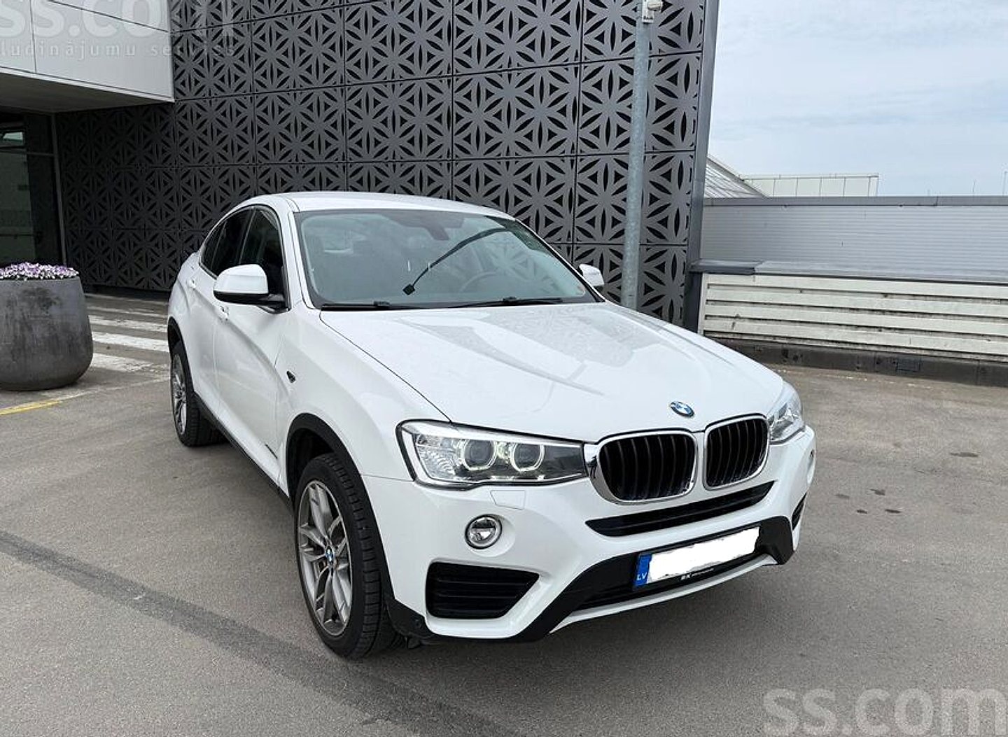 BMW X4 — foto 4