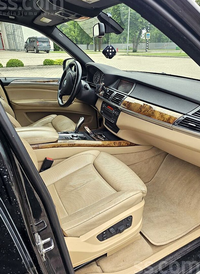 BMW X5 — foto 6