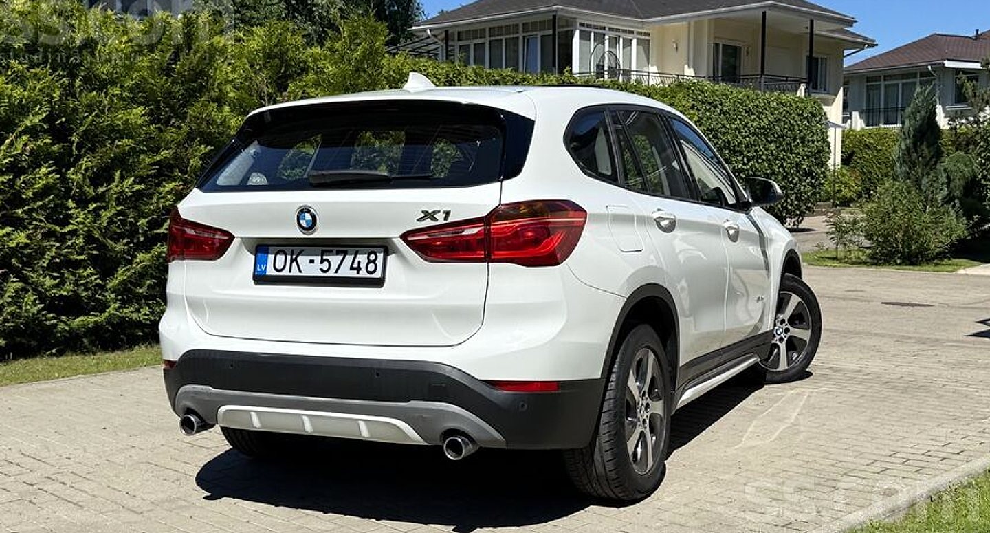 BMW X1 — foto 3