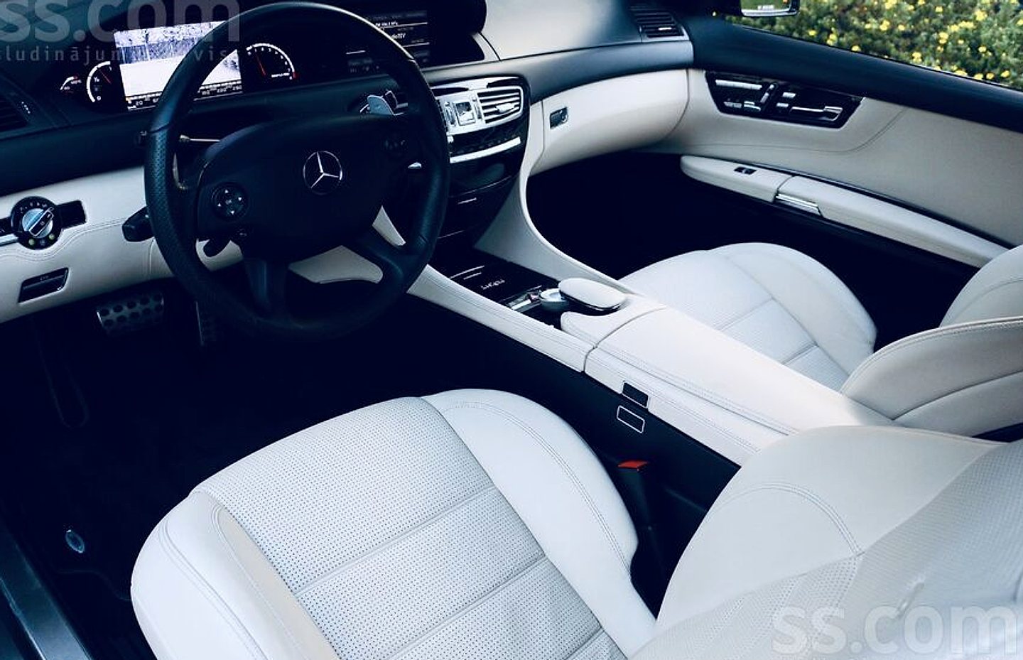 Mercedes-Benz CL63 AMG — foto 5