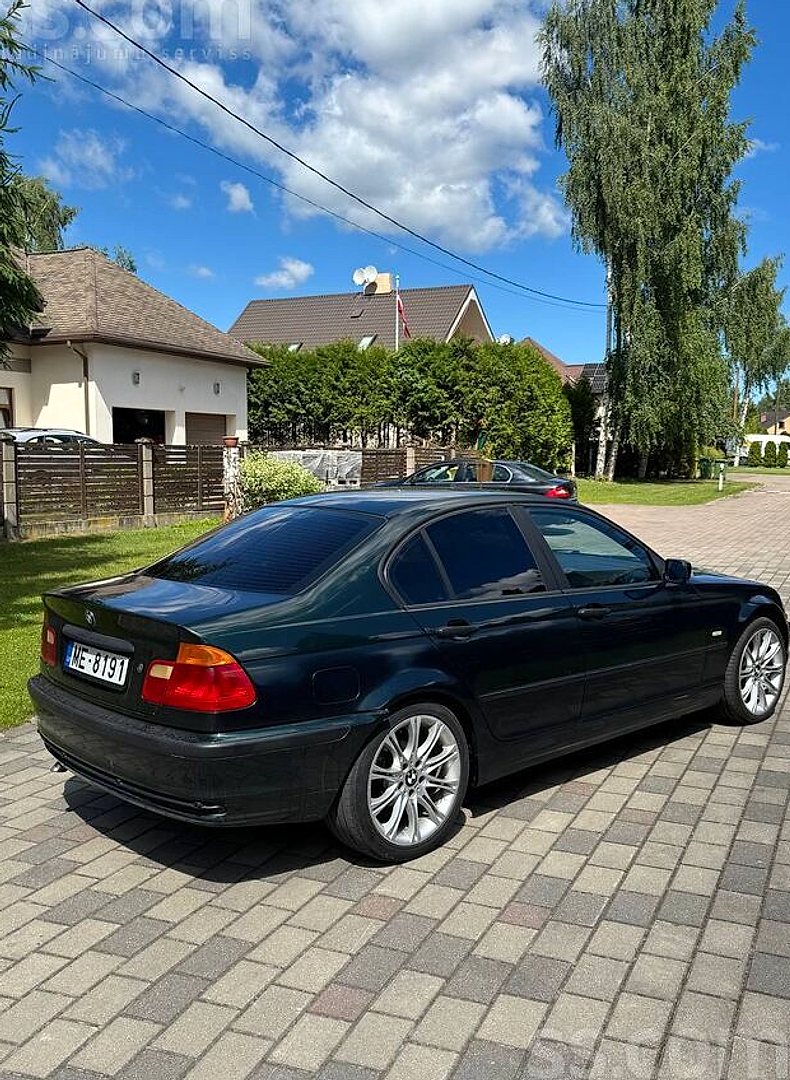 BMW 320 — foto 4