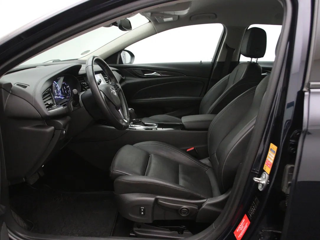 Opel Insignia — foto 5