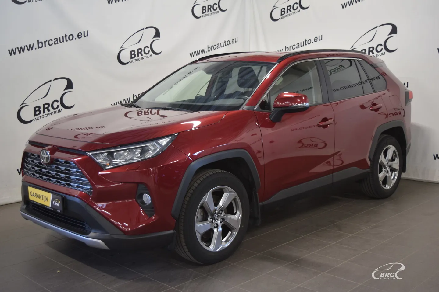 Toyota RAV 4, 2019. gads