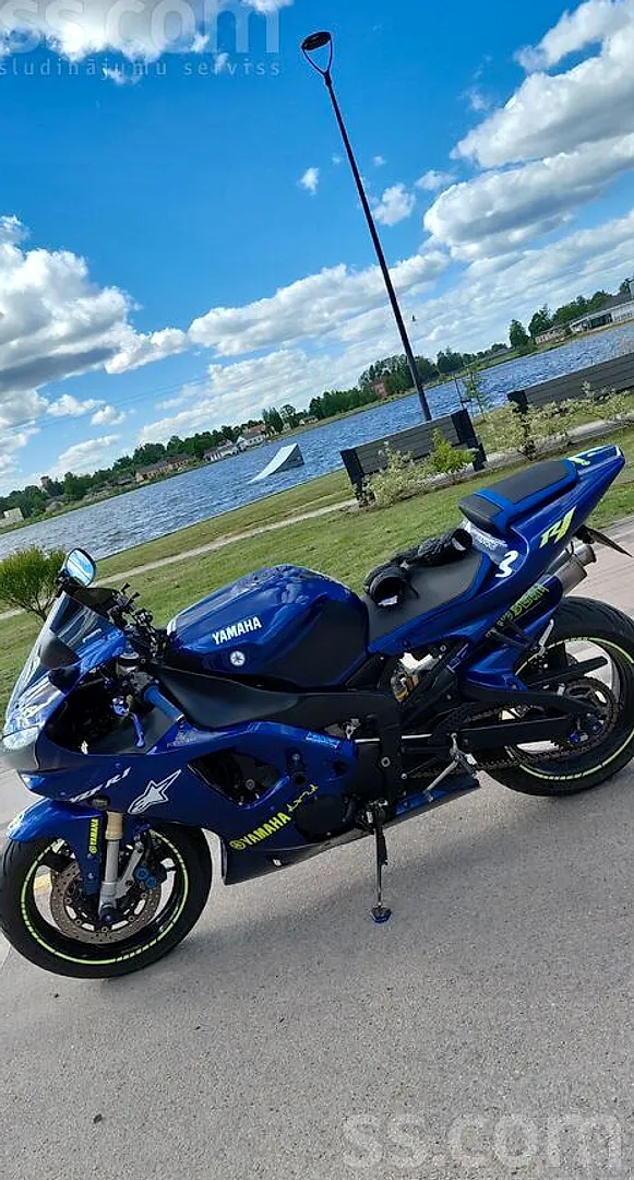 Yamaha Yzf r1, 2003. gads